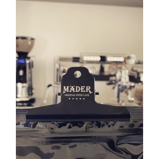 Kaffeeklammer Schwarz mit M&auml;der Logo